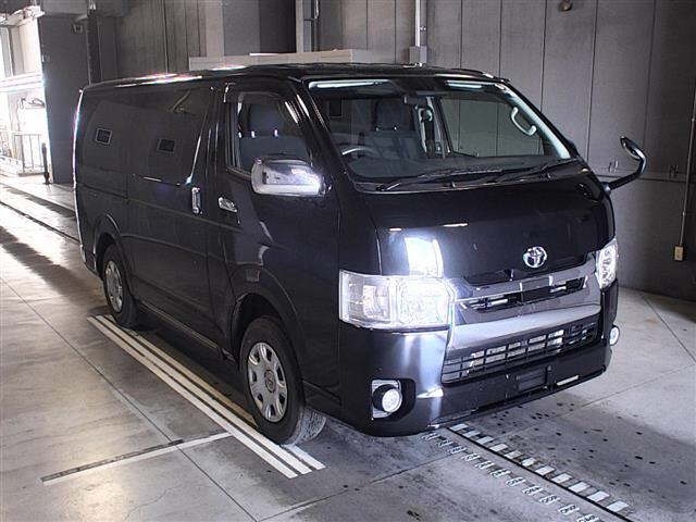 Import and buy TOYOTA HIACE VAN 2019 from Japan to Nairobi, Kenya