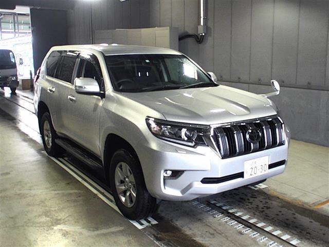 Import and buy TOYOTA LAND CRUISER PRADO 2018 from Japan to Nairobi, Kenya