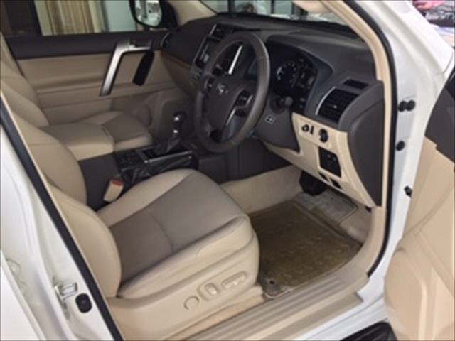 Import and buy TOYOTA LAND CRUISER PRADO 2018 from Japan to Nairobi, Kenya