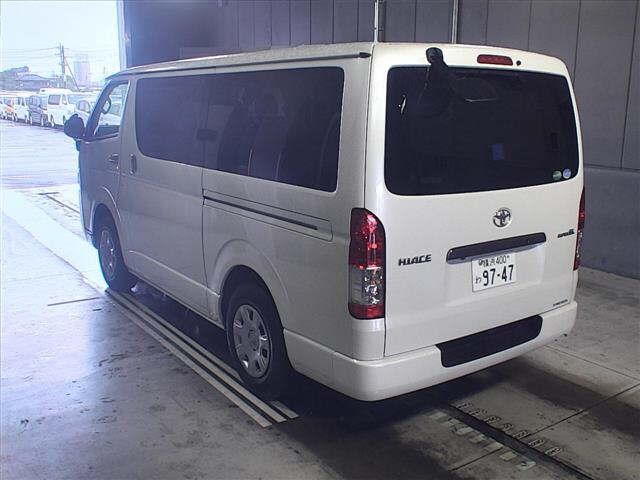 Import and buy TOYOTA HIACE VAN 2017 from Japan to Nairobi, Kenya