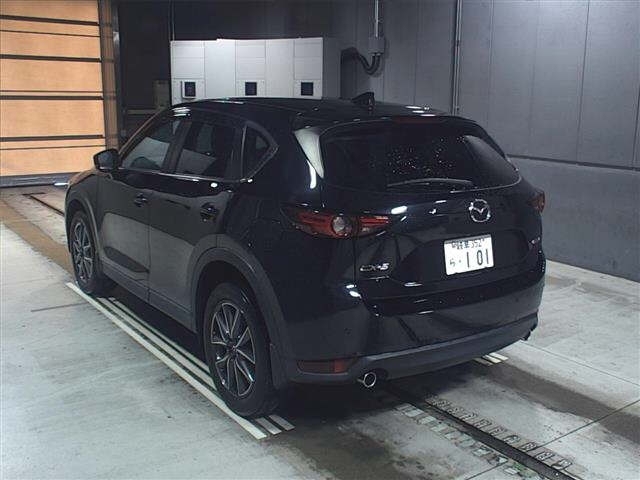 Import and buy MAZDA CX-5 2018 from Japan to Nairobi, Kenya