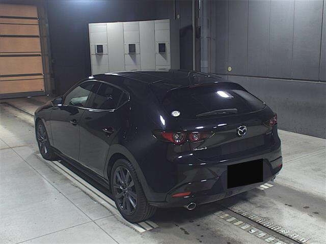 Import and buy MAZDA MAZDA3 2019 from Japan to Nairobi, Kenya