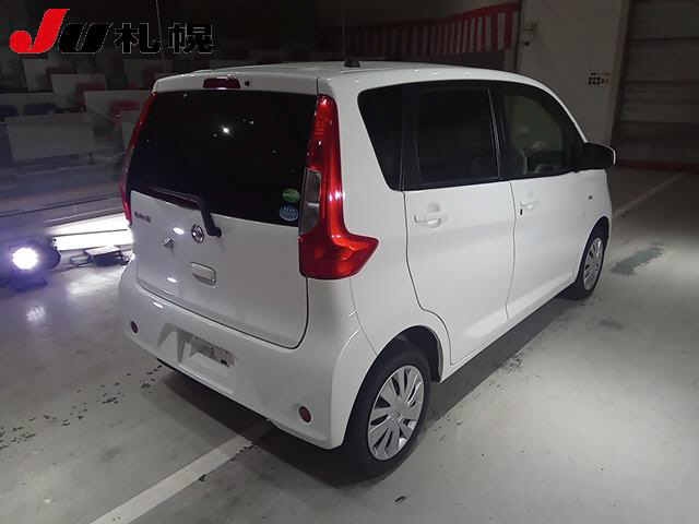 Import and buy NISSAN DAYZ 2017 from Japan to Nairobi, Kenya