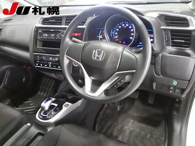 Import and buy HONDA FIT 2017 from Japan to Nairobi, Kenya