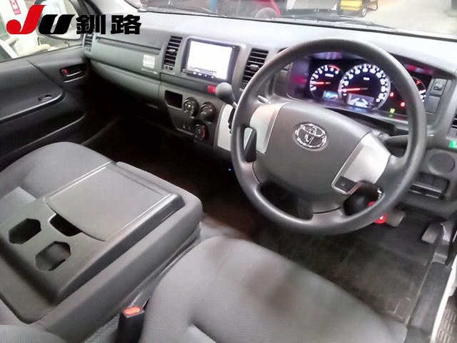 Import and buy TOYOTA HIACE VAN 2019 from Japan to Nairobi, Kenya