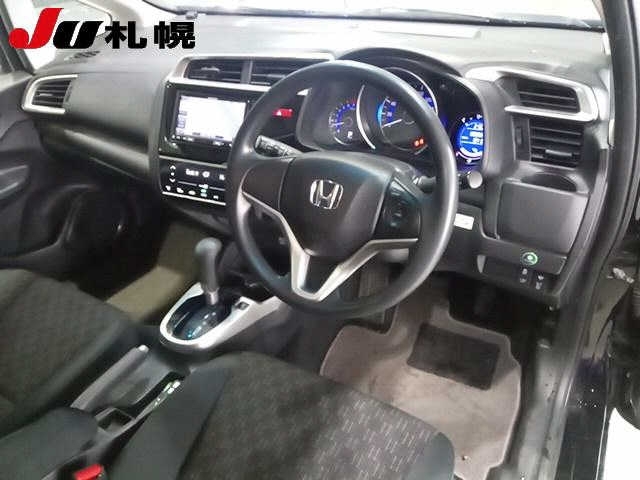 Import and buy HONDA FIT 2017 from Japan to Nairobi, Kenya