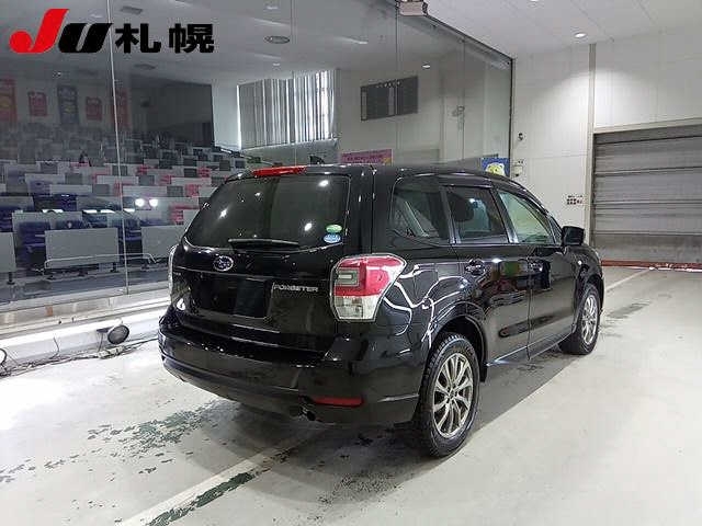 Import and buy SUBARU FORESTER 2018 from Japan to Nairobi, Kenya