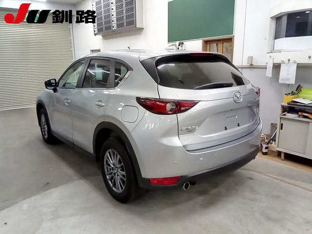 Import and buy MAZDA CX-5 2018 from Japan to Nairobi, Kenya