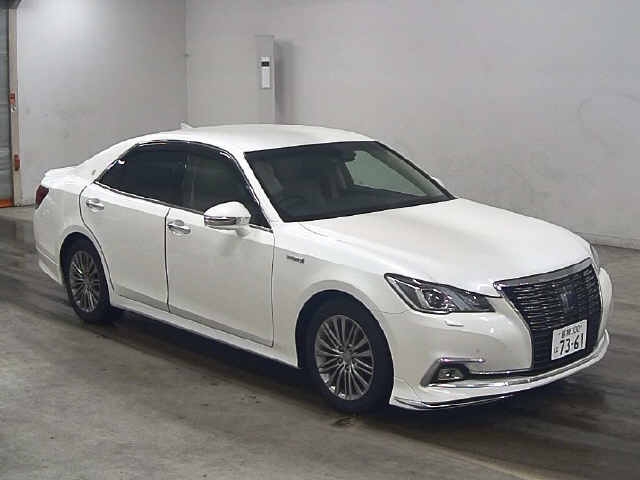 Import and buy TOYOTA CROWN 2017 from Japan to Nairobi, Kenya