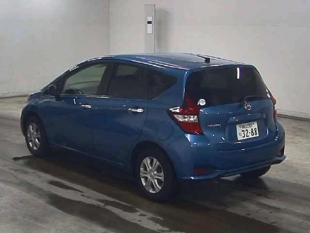 Import and buy NISSAN NOTE 2017 from Japan to Nairobi, Kenya