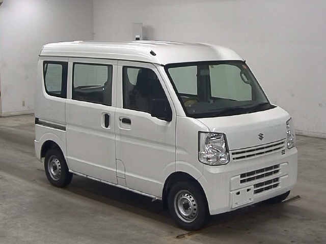 Import and buy SUZUKI EVERY 2017 from Japan to Nairobi, Kenya