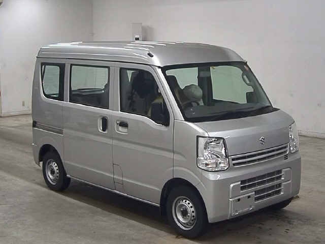 Import and buy SUZUKI EVERY 2017 from Japan to Nairobi, Kenya