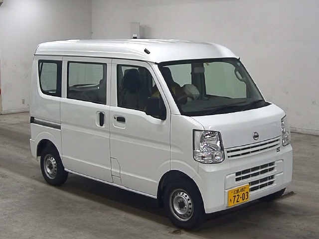 Import and buy NISSAN CLIPPER VAN 2018 from Japan to Nairobi, Kenya