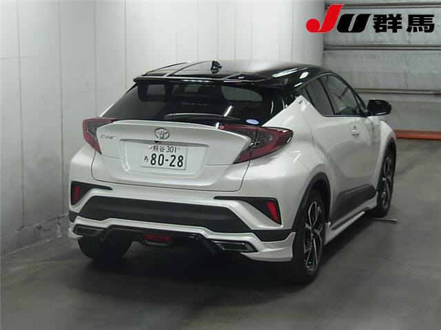 Import and buy TOYOTA C-HR 2018 from Japan to Nairobi, Kenya