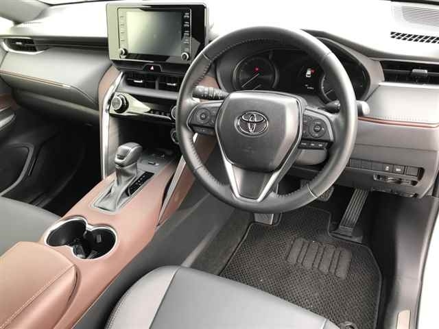 Import and buy TOYOTA HARRIER 2021 from Japan to Nairobi, Kenya