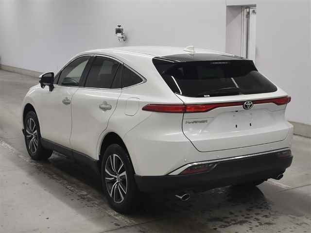 Import and buy TOYOTA HARRIER 2021 from Japan to Nairobi, Kenya