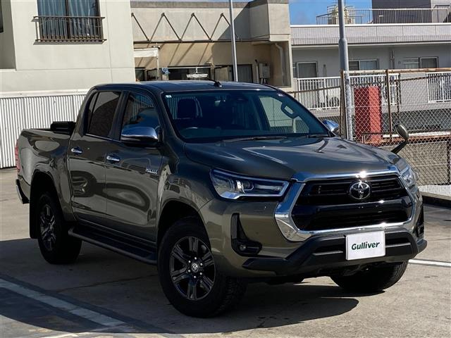 Import and buy TOYOTA HILUX 2021 from Japan to Nairobi, Kenya