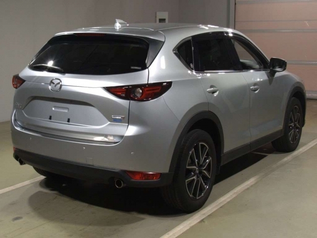 Import and buy MAZDA CX-5 2017 from Japan to Nairobi, Kenya