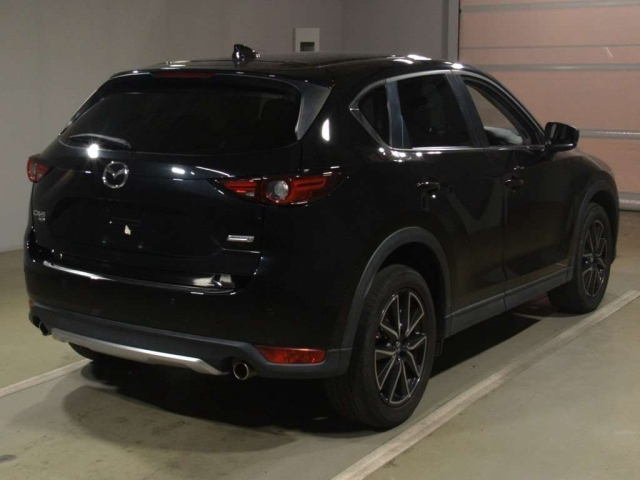 Import and buy MAZDA CX-5 2017 from Japan to Nairobi, Kenya