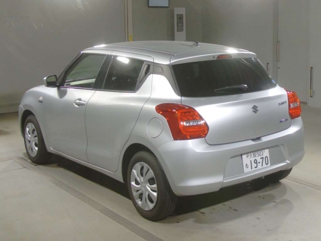 Import and buy SUZUKI SWIFT 2017 from Japan to Nairobi, Kenya