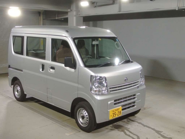 Import and buy NISSAN CLIPPER VAN 2018 from Japan to Nairobi, Kenya