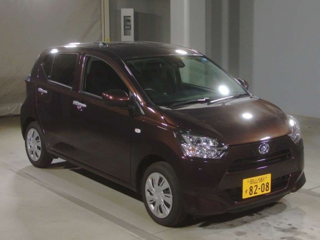 Import and buy DAIHATSU MIRA E S 2018 from Japan to Nairobi, Kenya