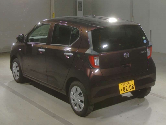 Import and buy DAIHATSU MIRA E S 2018 from Japan to Nairobi, Kenya