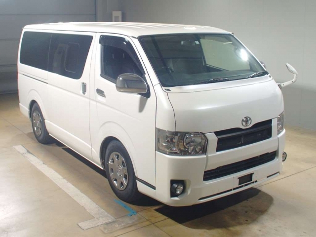 Import and buy TOYOTA HIACE VAN 2017 from Japan to Nairobi, Kenya