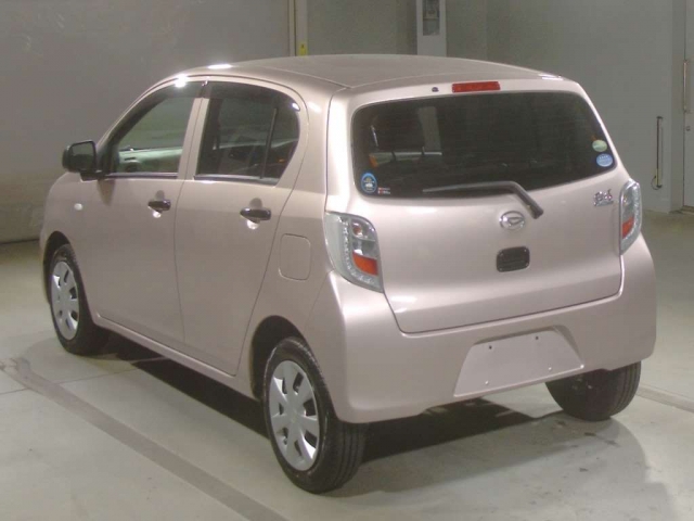 Import and buy DAIHATSU MIRA E S 2017 from Japan to Nairobi, Kenya