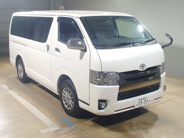 Import and buy TOYOTA HIACE VAN 2017 from Japan to Nairobi, Kenya