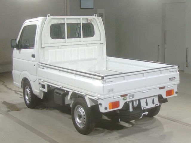 Import and buy SUZUKI CARRY TRUCK 2018 from Japan to Nairobi, Kenya