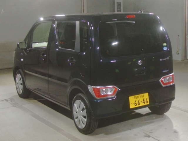 Import and buy SUZUKI WAGON R 2017 from Japan to Nairobi, Kenya