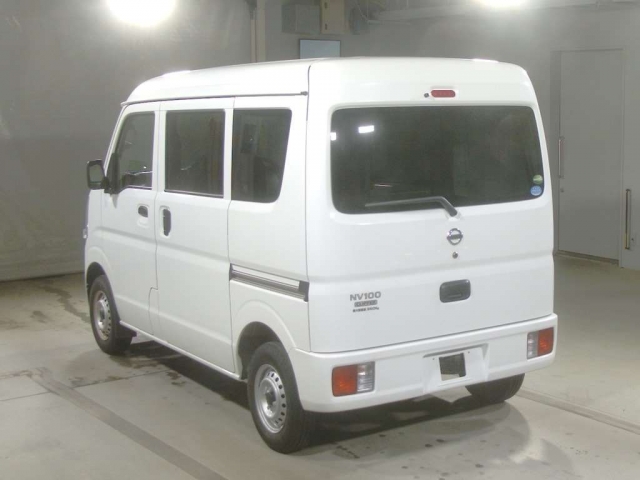 Import and buy NISSAN CLIPPER VAN 2018 from Japan to Nairobi, Kenya