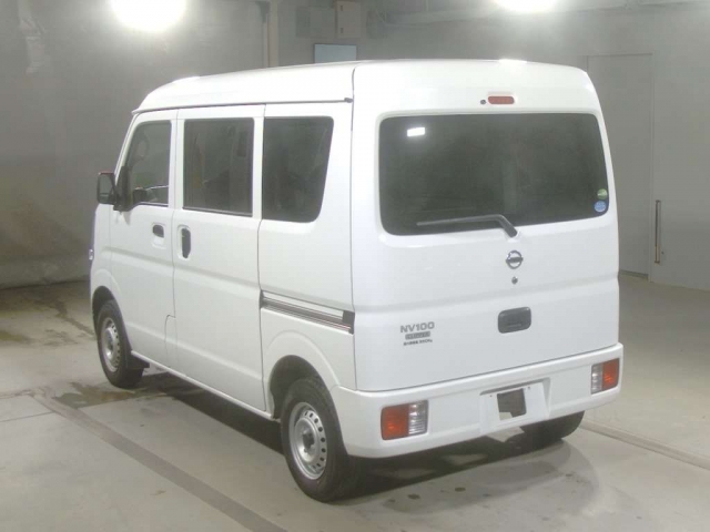 Import and buy NISSAN CLIPPER VAN 2018 from Japan to Nairobi, Kenya