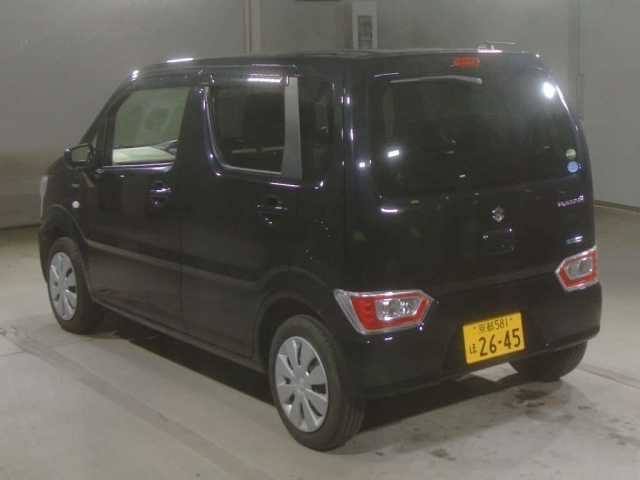 Import and buy SUZUKI WAGON R 2017 from Japan to Nairobi, Kenya