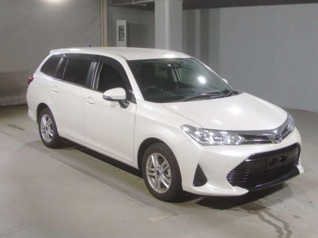 Import and buy TOYOTA COROLLA FIELDER 2018 from Japan to Nairobi, Kenya