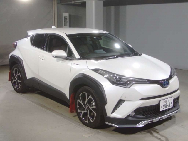 Import and buy TOYOTA C-HR 2017 from Japan to Nairobi, Kenya