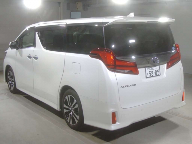 Import and buy TOYOTA ALPHARD 2018 from Japan to Nairobi, Kenya