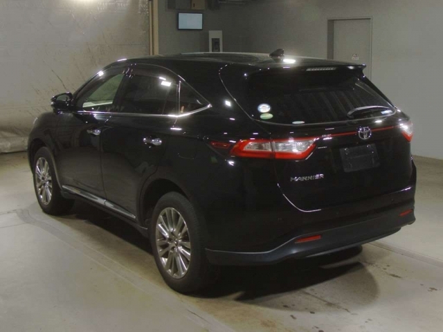 Import and buy TOYOTA HARRIER 2018 from Japan to Nairobi, Kenya