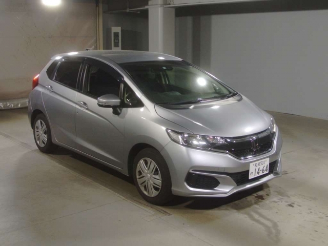 Import and buy HONDA FIT 2018 from Japan to Nairobi, Kenya