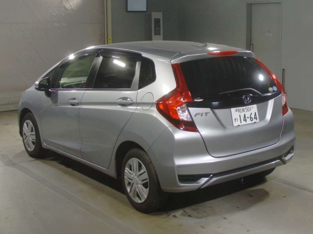 Import and buy HONDA FIT 2018 from Japan to Nairobi, Kenya