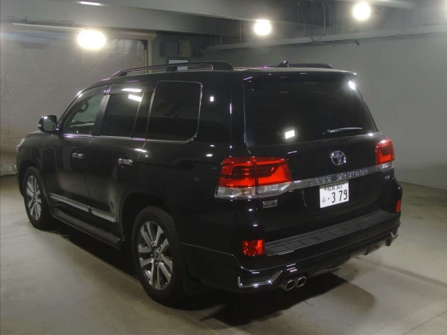 Import and buy TOYOTA LAND CRUISER 2019 from Japan to Nairobi, Kenya