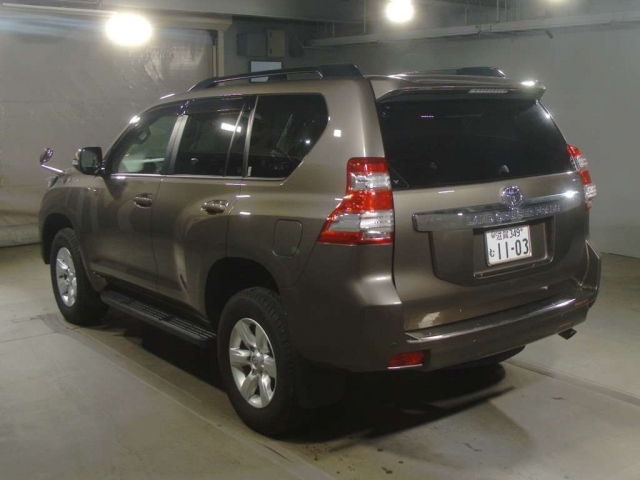 Import and buy TOYOTA LAND CRUISER PRADO 2017 from Japan to Nairobi, Kenya