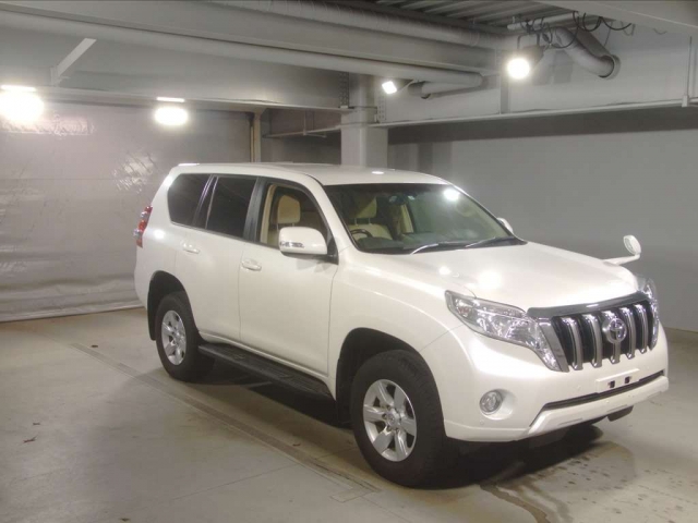 Import and buy TOYOTA LAND CRUISER PRADO 2017 from Japan to Nairobi, Kenya