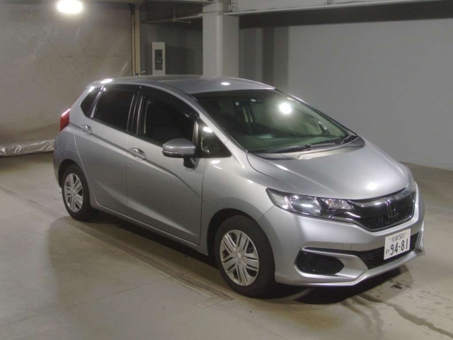 Import and buy HONDA FIT 2018 from Japan to Nairobi, Kenya