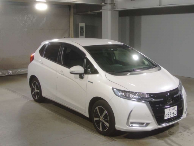 Import and buy HONDA FIT 2018 from Japan to Nairobi, Kenya