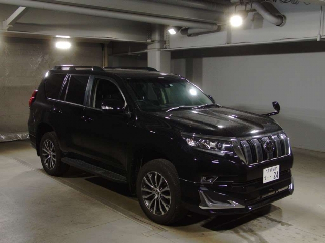 Import and buy TOYOTA LAND CRUISER PRADO 2018 from Japan to Nairobi, Kenya