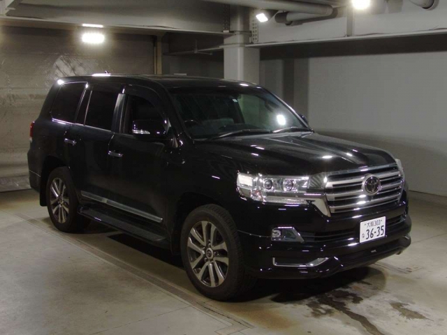 Import and buy TOYOTA LAND CRUISER 2017 from Japan to Nairobi, Kenya