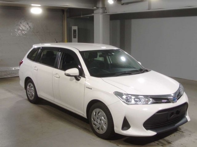 Import and buy TOYOTA COROLLA FIELDER 2018 from Japan to Nairobi, Kenya