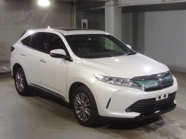 Import and buy TOYOTA HARRIER 2018 from Japan to Nairobi, Kenya